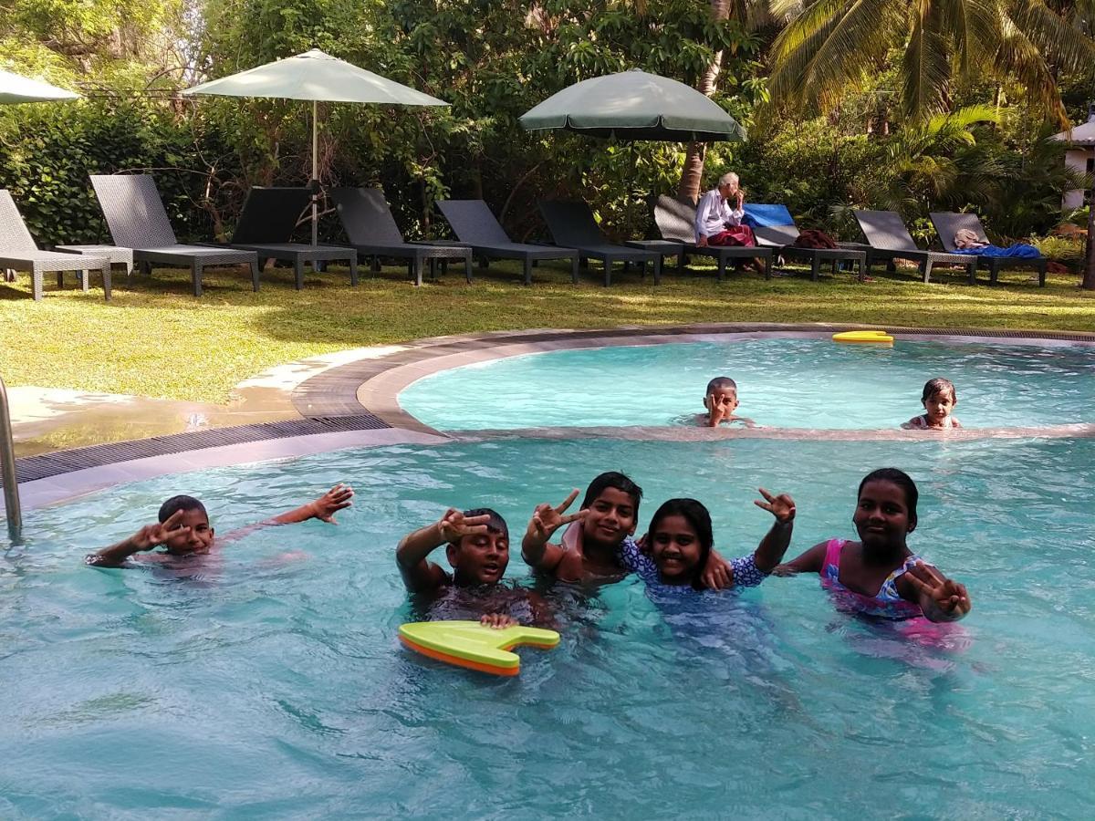 The Nature Park Villa Sigiriya Buitenkant foto